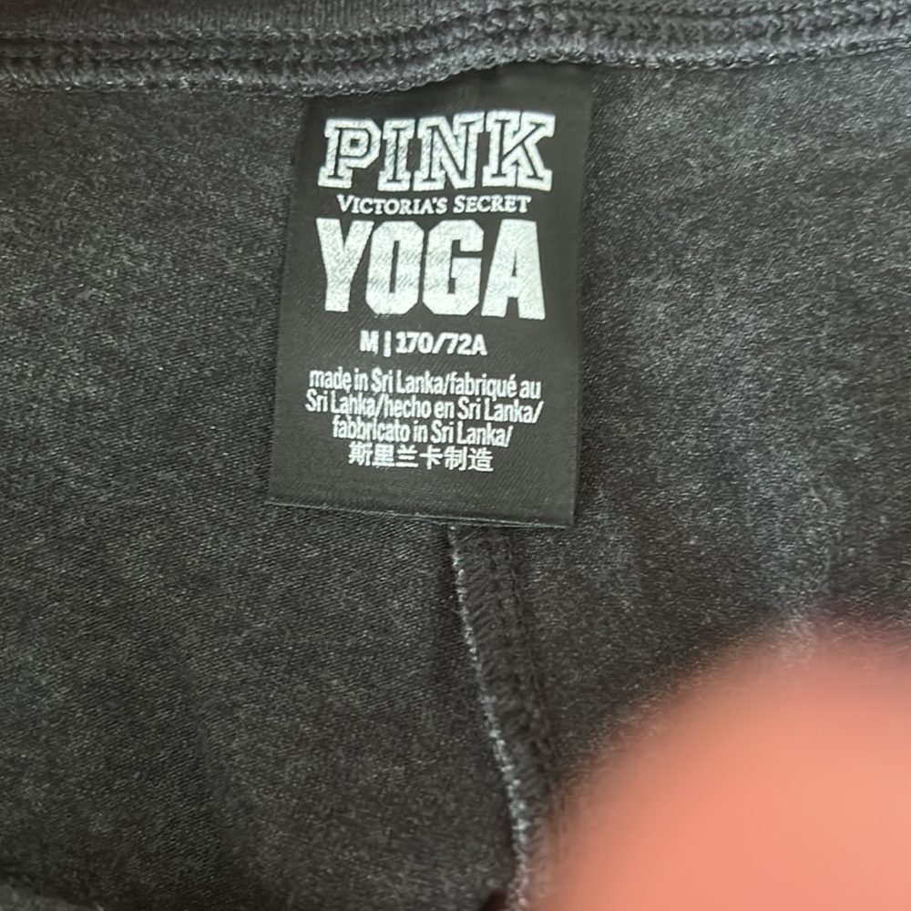 Pink/ Victoria’s Secret - Picture 3 of 3